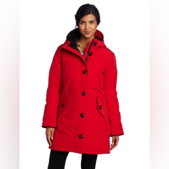 Size small Canada goose camrose parka ❤️ - Picture 1 of 16
